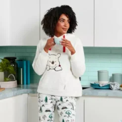 Disney Store Winnie The Pooh Ladies' Hooded Top 8 Disney Store Winnie The Pooh Ladies' Hooded Top -Disney 2326051400056M 1