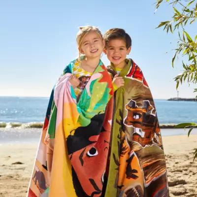 Disney Store Disney Pixar Cars On The Road Beach Towel 4 Disney Store Disney Pixar Cars On The Road Beach Towel - Image 2