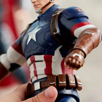 Disney Store Captain America Talking Action Figure 5 Disney Store Captain America Talking Action Figure - Image 3