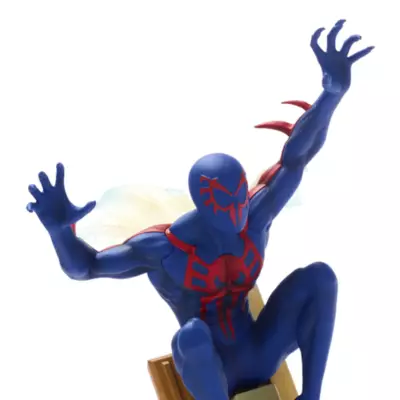 Diamond Select Spider-Man Figurine 8 Diamond Select Spider-Man Figurine - Image 6