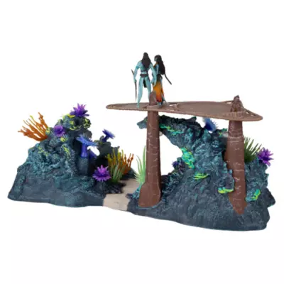 Bandai Metkayina Reef With Tonowari And Ronal Figurine Set, Avatar: The Way Of Water 4 Bandai Metkayina Reef With Tonowari And Ronal Figurine Set, Avatar: The Way Of Water - Image 2