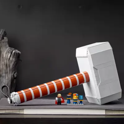 LEGO Thor's Hammer Set 76209 4 LEGO Thor's Hammer Set 76209 - Image 2