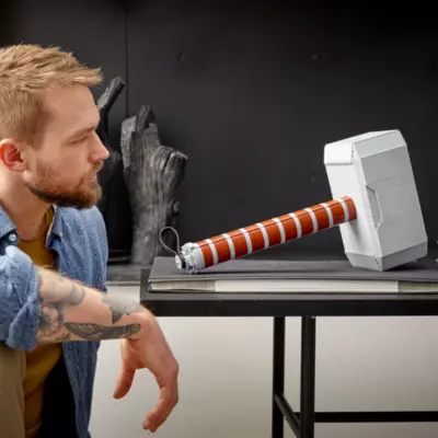 LEGO Thor's Hammer Set 76209 6 LEGO Thor's Hammer Set 76209 - Image 4