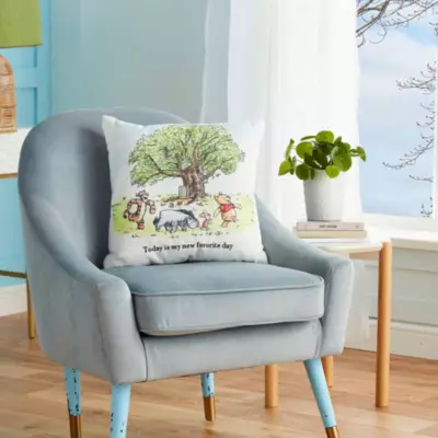 Disney Store Winnie The Pooh And Friends Cushion 4 Disney Store Winnie The Pooh And Friends Cushion - Image 2