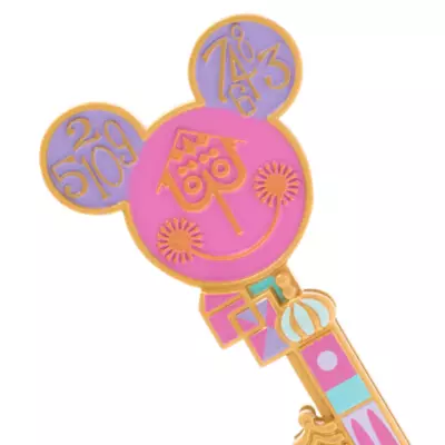 Disney Store Mickey Mouse The Main Attraction Opening Ceremony Key, 4 Of 12 5 Disney Store Mickey Mouse The Main Attraction Opening Ceremony Key, 4 Of 12 - Image 3