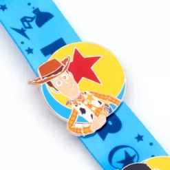 Disney Store Pixar Lanyard And Pins Set 13 Disney Store Pixar Lanyard And Pins Set -Disney 466042753869 4