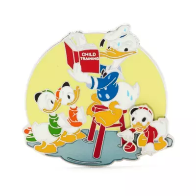 Disney Store Donald's Nephews 85th Anniversary Limited Edition Pin 3 Disney Store Donald's Nephews 85th Anniversary Limited Edition Pin