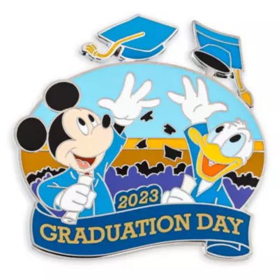 Disney Store Mickey And Donald Graduation Day 2023 Limited Release Pin 3 Disney Store Mickey And Donald Graduation Day 2023 Limited Release Pin